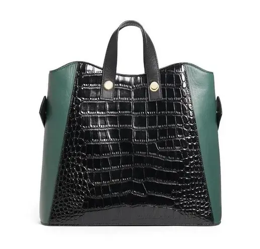 Lizzie Fortunato Friday Small Croc