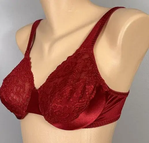 Vassarette Vintage  Bra Size 34C Second Skin Satin Red Lace Underwire 75-014