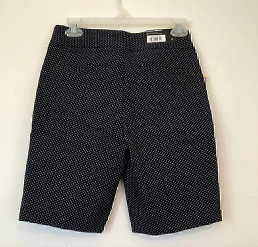 Hilary Radley NEW NWT Navy Blue Printed Pull On Stretch 8" Bermuda Shorts Small