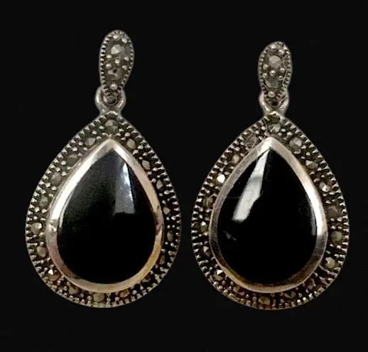 Onyx Vintage Marcasite Sterling Silver Tear Drop Shaped Earrings