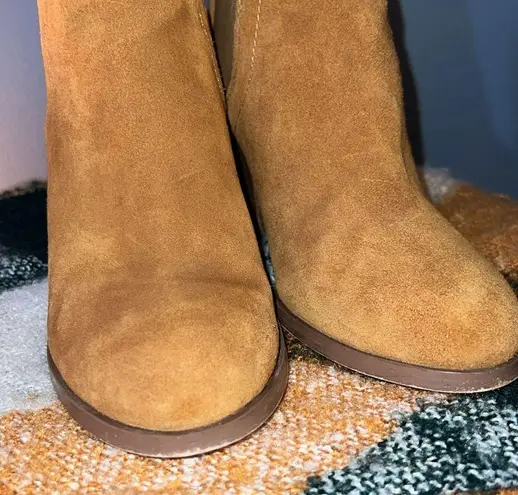 Sole Society Size 9 Cow Suede Chunk Heel Ankle Boots