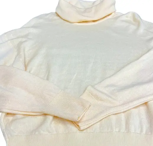 White Wheeler & Martha Wool Turtleneck Drop Shoulder Sweater in Cream size Small