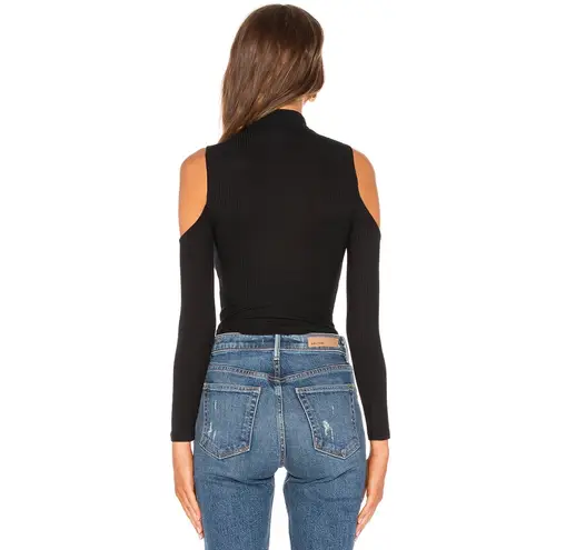 Privacy Please Rockwell Top