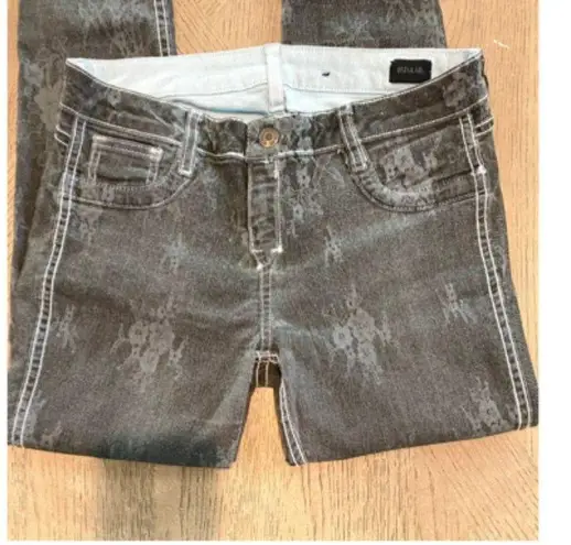 Bleulab Like new reversible cropped skinny jeans. Fits size 4