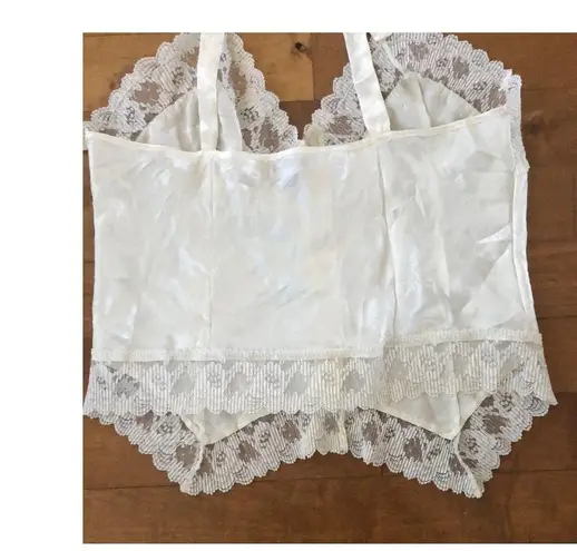 NWT 1980's Vintage, Lauren, Alexandra Bridal lingerie White camisole size large