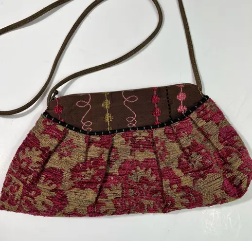 Maruca Handmade Colorado Pink Needlepoint Floral Embroidered Full Zip Crossbody Brown