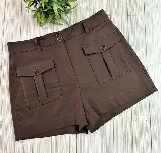 White House | Black Market  The Short 4” Cargo Elegant Classy Minimalist Size 10