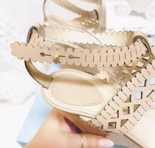 Chloé Authentic CHLOE Nude Leather Scalloped / Perforated Sandals / Wedges