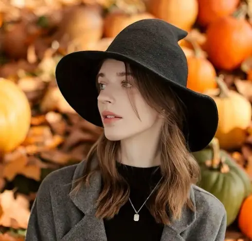 Whimsical Witch Black Hat Lightweight Stylish Knit Construction One‎ Size