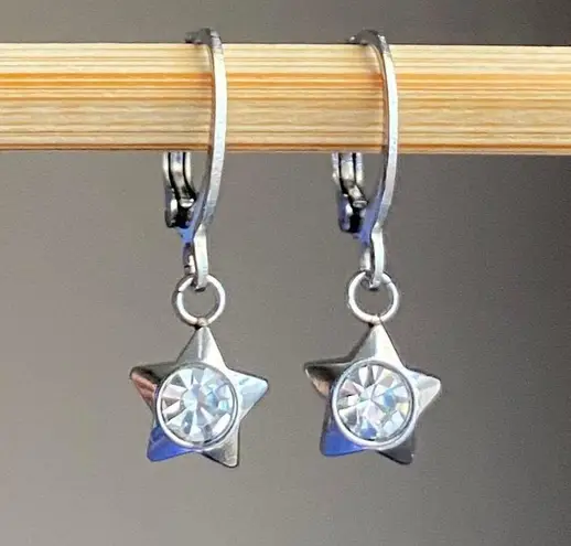 Handmade funky grunge y2k simple mini stainless star earrings 🌙