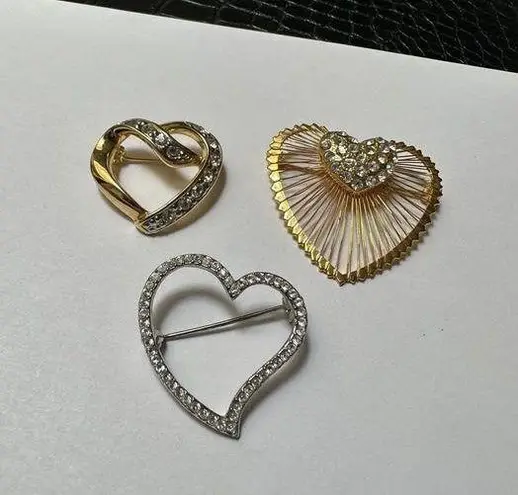 Monet Lot Of 3 Pretty Rhinestone Heart Shaped Brooch Pins 1 