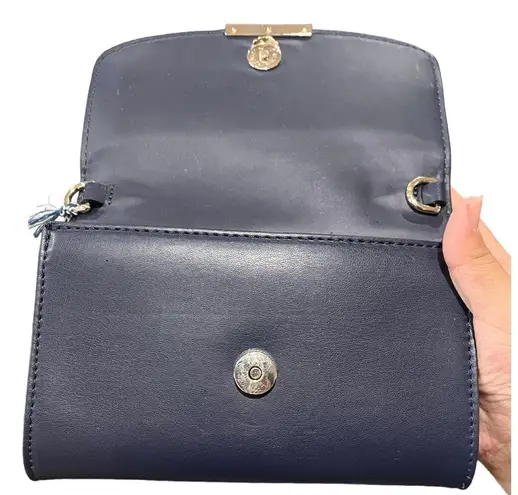 Draper James navy daisy handbag purse clutch without strap