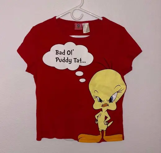 Looney Tunes Tweety Bird “Bad Ol’ Puddy Tat…” Red Graphic T-Shirt