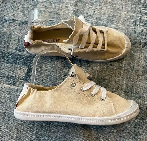 Olivia Miller Ivory White Textile Upper Cow Print Sneaker Size 6