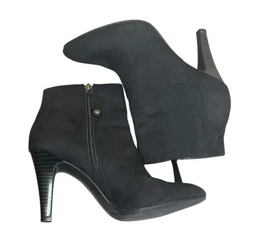 Isaac Mizrahi for Target Black Faux Suede Ankle Boots Heels Booties Size 8