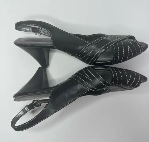 Naturalizer 'Bree'Black Leather Slingback Pumps Size 10M