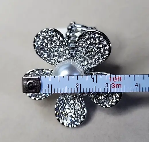 Silver Daisy Flower Stretch Ring Pave Crystal Faux Pearl
