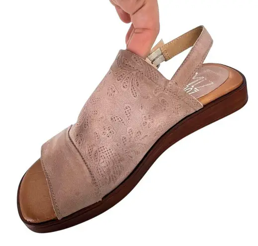 Miz Mooz Guava Lace-Embossed Leather Slingback Sandals Size 39 EU 9 US