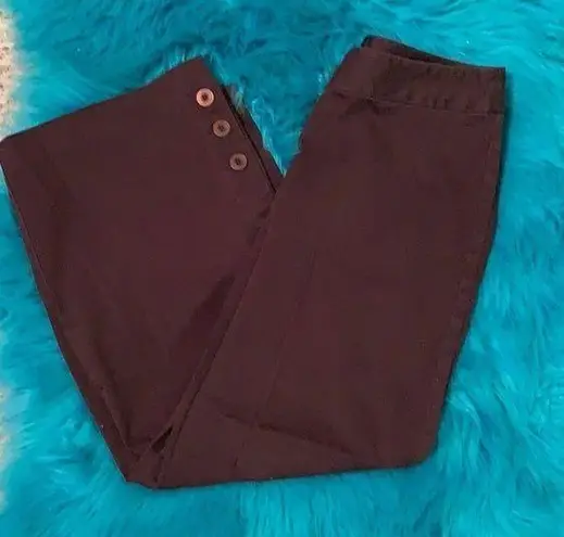 Style & Co  EUC stretch capris with buttons