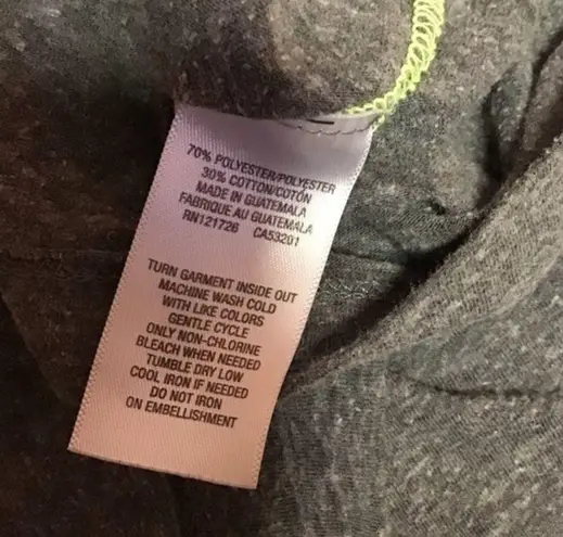 Bethany Mota Believe in unicorns graphic t shirt