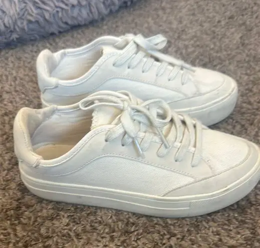 American Eagle Off White Shoes