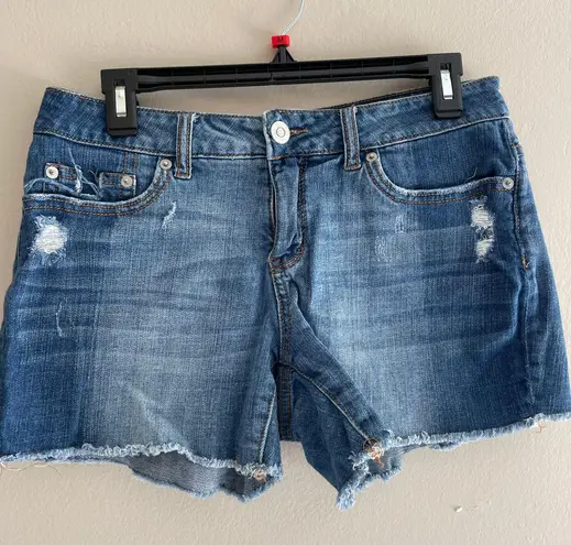 Time & Tru Jean Shorts