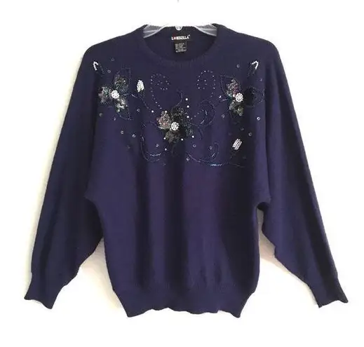 Vintage women’s crewneck sequined beaded sweater M Size M