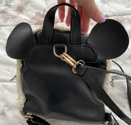 D&R Daren Piju Sequins White and Pink Changing Colors Backpack