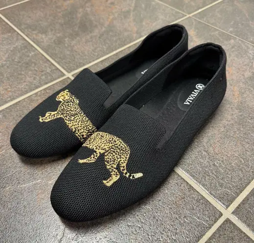 VIVAIA Audrey Embroidered Loafers Round