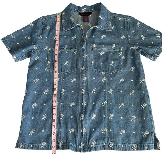 Denim & Co  Short Sleeve Floral Eyelet Embroidered Jean Chambray Zip Up Top Small