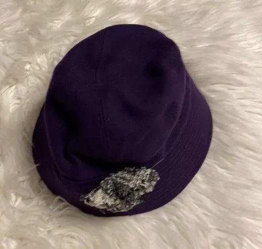 Betmar New York Women’s Hat purple color wide 8” excellent condition