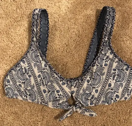 Mossimo Supply Co Mossimo Bikini Top