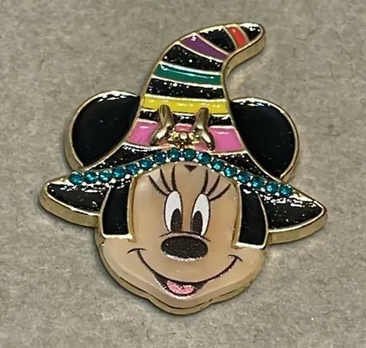 Disney x Baublebar Minnie Mouse Witchy Stud Earrings Tan