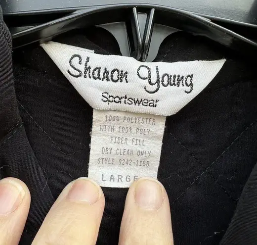 Vintage Sharon Young Sportswear Quilted Button Jacket Size Large Feathers Pocket