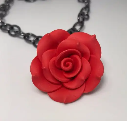 Red Rose Gun Metal Gothic New