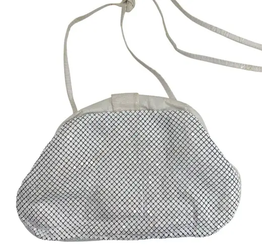 Vintage White Metal Mesh Clutch Purse