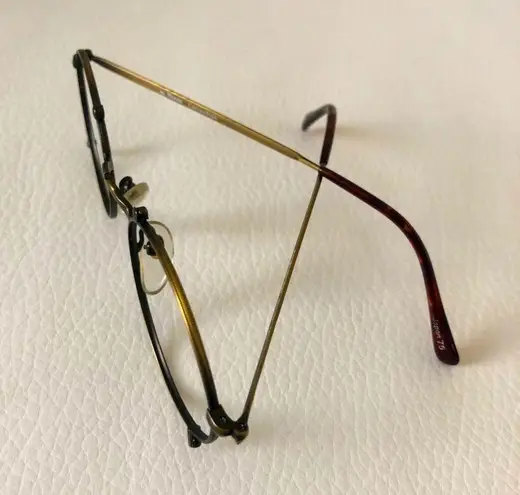 Maude NEW Antique Gold Frame by Collection💥