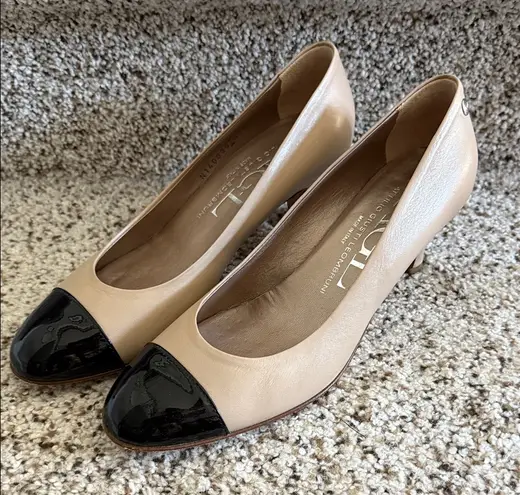 EUC AGL Beige and Black Cap