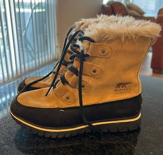 Sorel  Caribou Boots