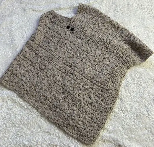 Aran NWT Women's Made in Ireland Pancho 100% New Wool One Size Beige Knit