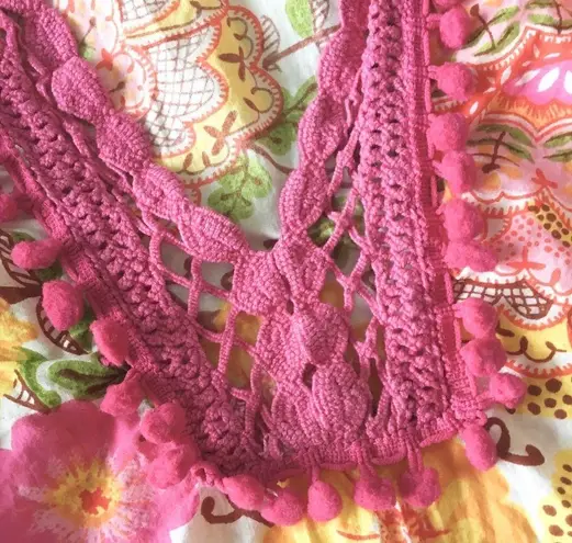 Monique Leshman š Floral Print Pom Pom Tunic Top š Fuchsia Pink Spring Yellow