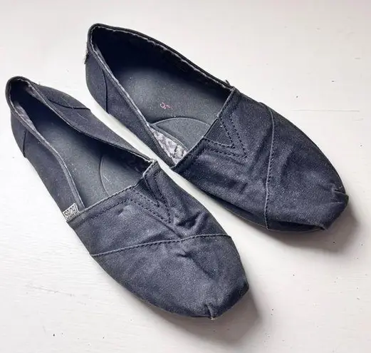 Bobs Classic Black Slip