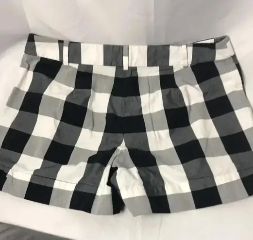 ANN TAYLOR LOFT WO SZ 2. BLACK WHITE PLAID SHORTS