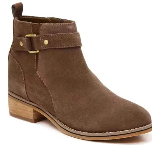 Blondo Luca Suede Round Toe Waterproof Side Zip Ankle Booties Dark Taupe 9M