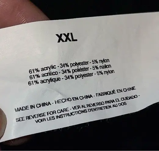 Christian Siriano Sweater Size XXL