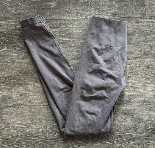 Alphalete Amplify Leggings - Image 2