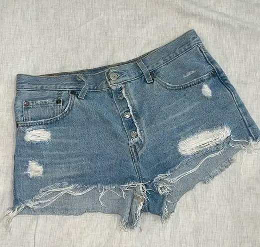 Levi's  Women's 501 Button Up Fly Cut Off Shorts Size 29