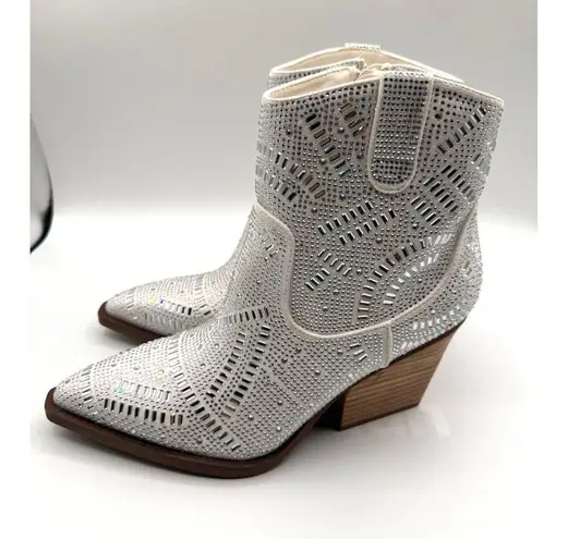 VeryG Rhinestone Western Ankle Boots Pointed Toe Block Heel Zipper Size 8.5 White