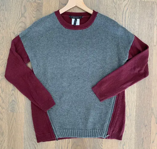 BCBGMAXAZRIA Lora Crew Neck Sweater with Zip Detail Heather Grey / Garnet Size M