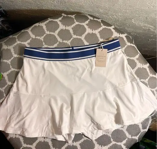 Peter Millar White Tennis Skirt with Blue Trim
Summer tennis prep resortwear